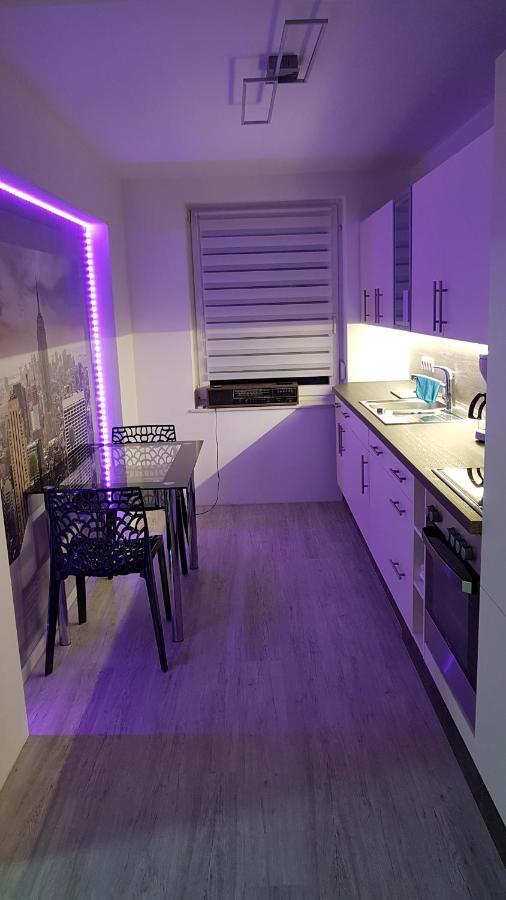 Ferienwohnung Lion Oschersleben Bagian luar foto